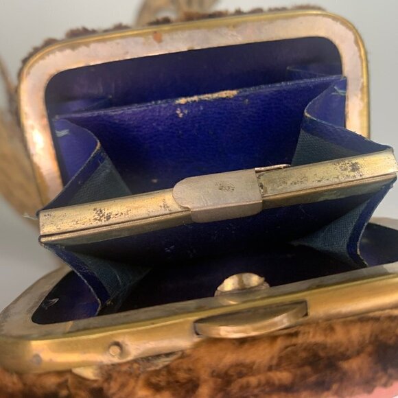 Victorian 1860s Antique Fur Coin Purse - Picture 7 of 12
